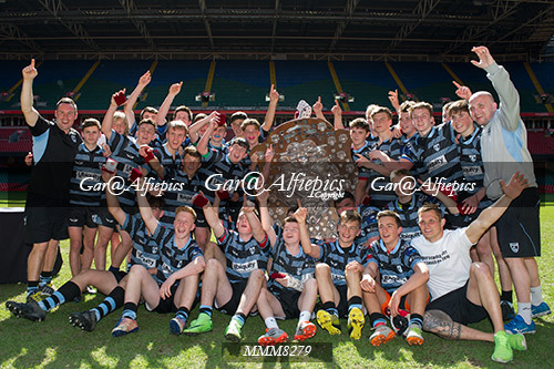Llanelli School&#39;s U15&#39;s v Cardiff School&#39;s U15&#39;s