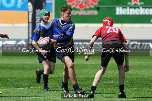 Ysgolion Merthyr v Ysgolion De Powys
