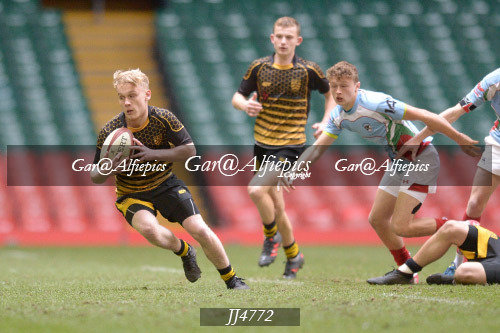 Mynydd Mawr/Dinefwr School&#39;s U15&#39;s v Cynon Valley School&#39;s U15&#39;s