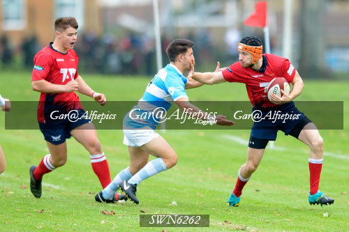 Coleg Sir Gar v Sir Benfro
