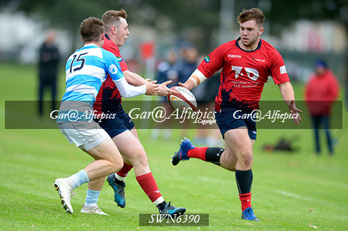 Coleg Sir Gar v Sir Benfro