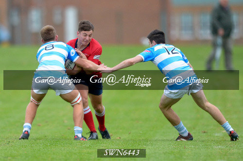 Coleg Sir Gar v Sir Benfro