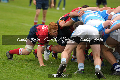 Coleg Sir Gar v Sir Benfro