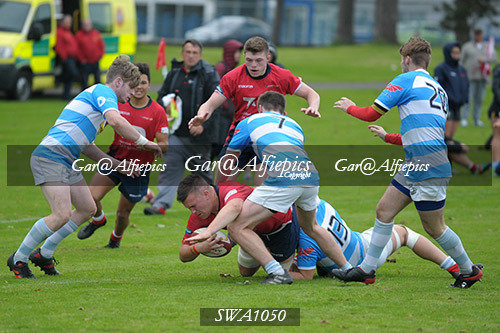Coleg Sir Gar v Sir Benfro