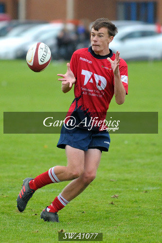 Coleg Sir Gar v Sir Benfro