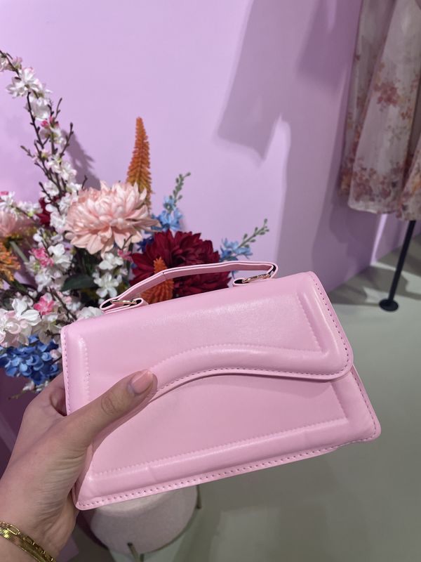 Tas Kelly
