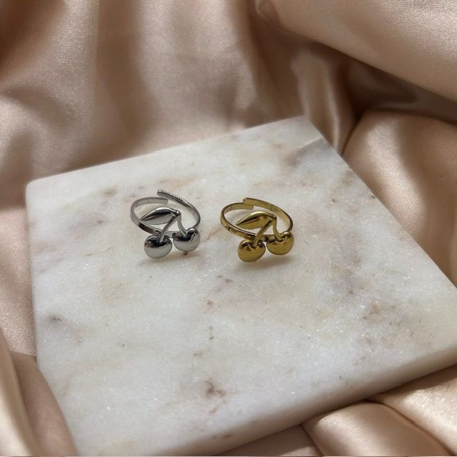 Ring Kers