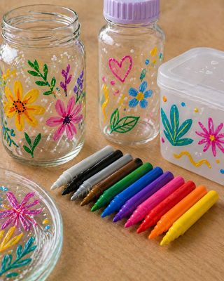 Markers for Glass and Plastic Creative Design