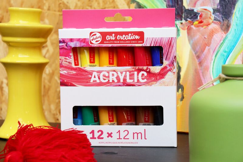 Talens Art Creation Acrylic Combi Set 12x12ml for painting