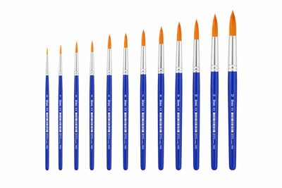 Lineo 672 Round Synthetic Paint Brush