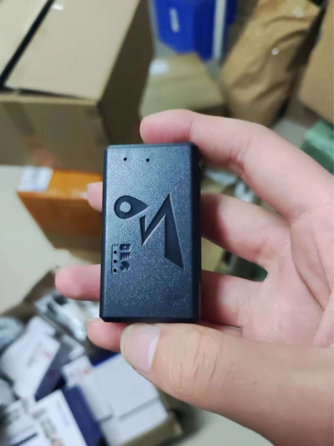 El mejor GPS para carros en Puerto Rico | FB-Technology tienda de electrónica. Batería de 4 a 6 días de uso continuo