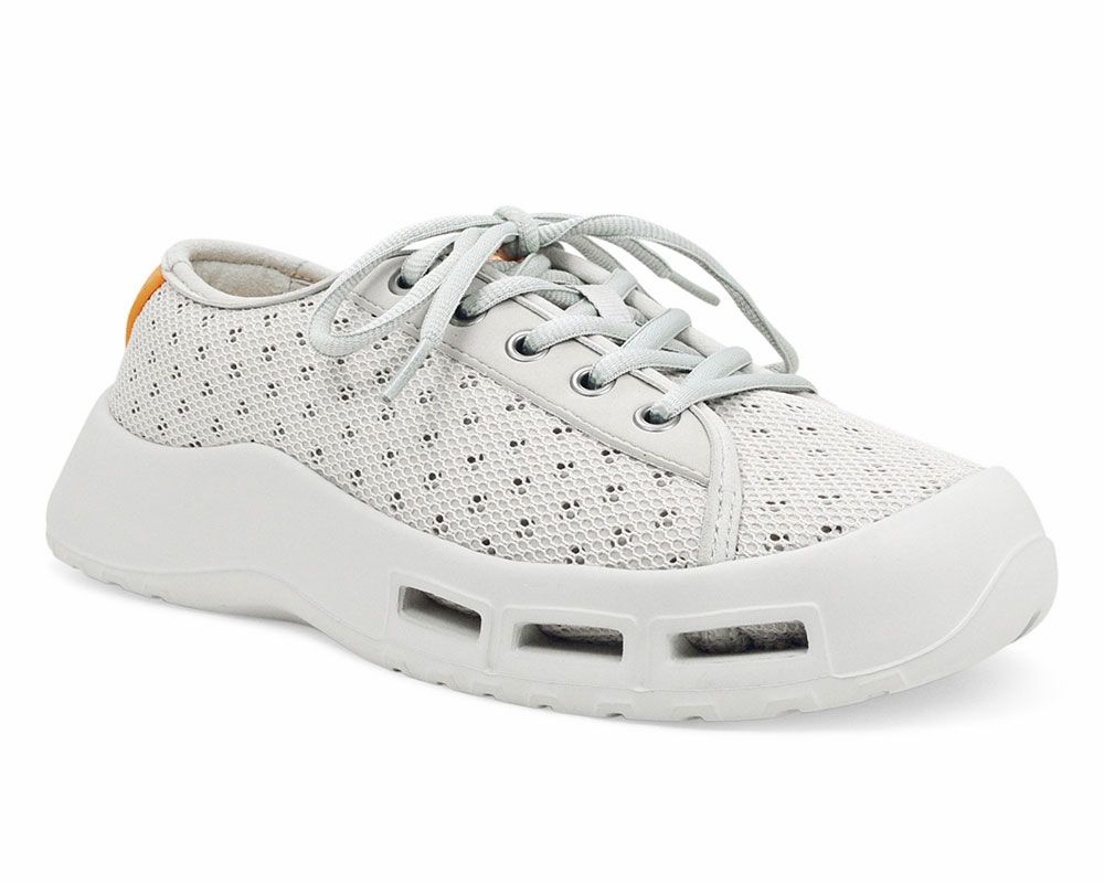 Soft Science Women&#39;s Gray SailFin Shoes