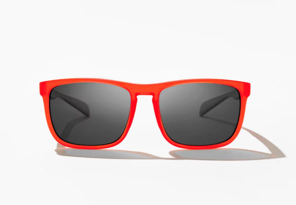 Bajío Calda Coral Gloss Grey PC Sunglasses