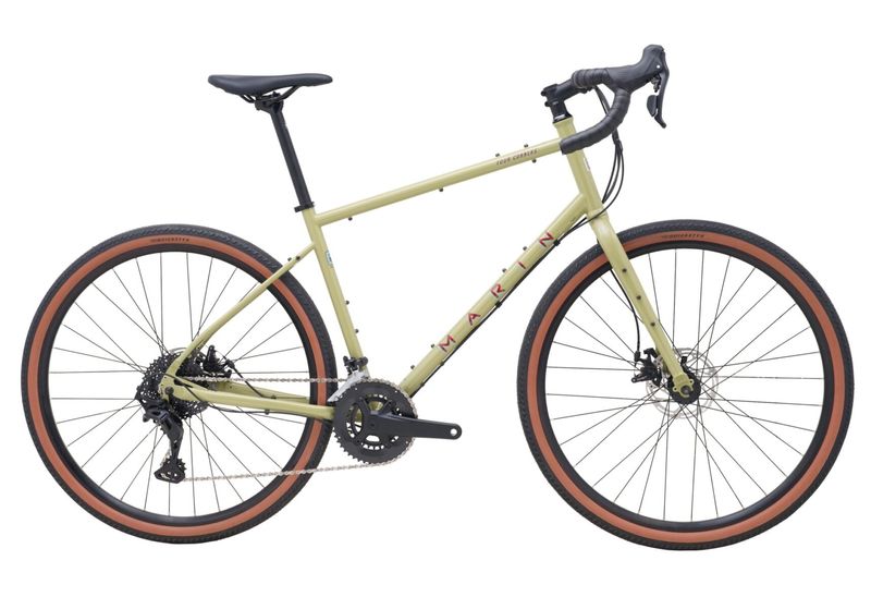 Marin Four Corners 700C, Tan/Maroon, Medium (Sword)