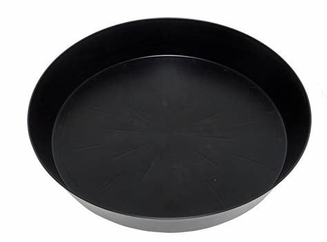 Super-Sized Black Saucer #25
