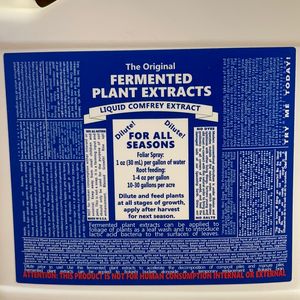 BuildASoil Liquid Comfrey Extract, 1 Gallon