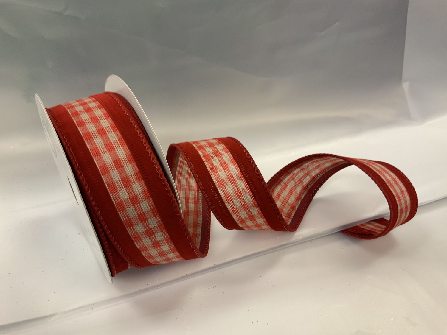 Ribbon, Holden BrickRed 1.5"x10yd