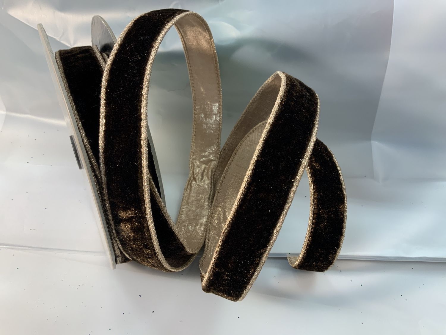 Ribbon, Metallic velvet