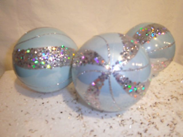 Ornament, Baby Blue Pearl Sequin 4" 6 ass't