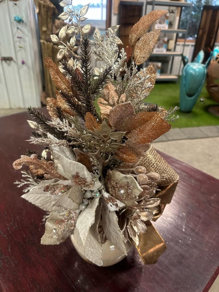 Christmas Arr, Cream/Brwn Vase Cream/Brown