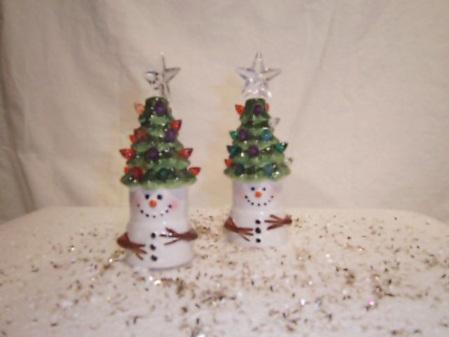 S'Mores w/Tree Hat Light-up ceramic mini 5"
