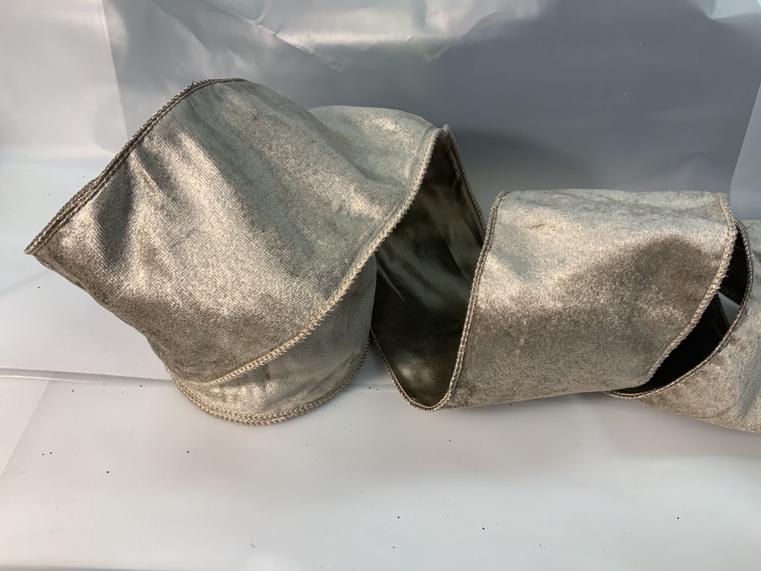 Ribbon, Smooth Velvet Platinum