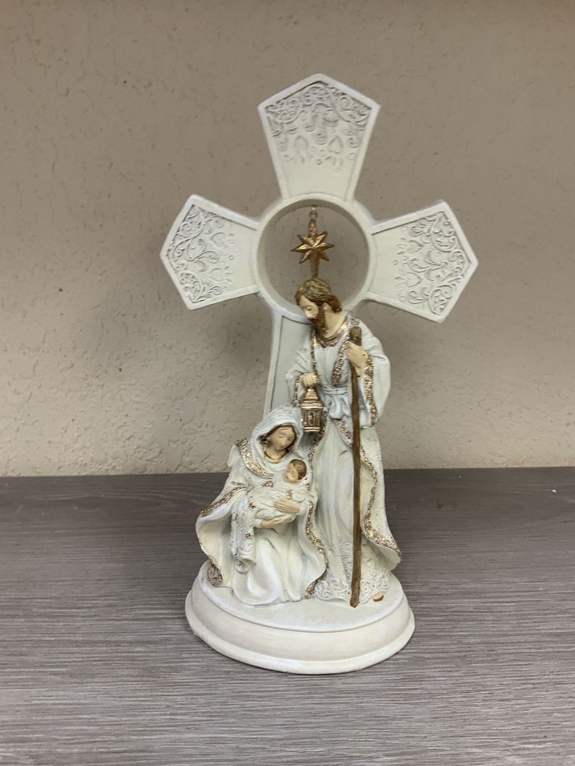 Holy Family, Cream Gown 10" gld rope