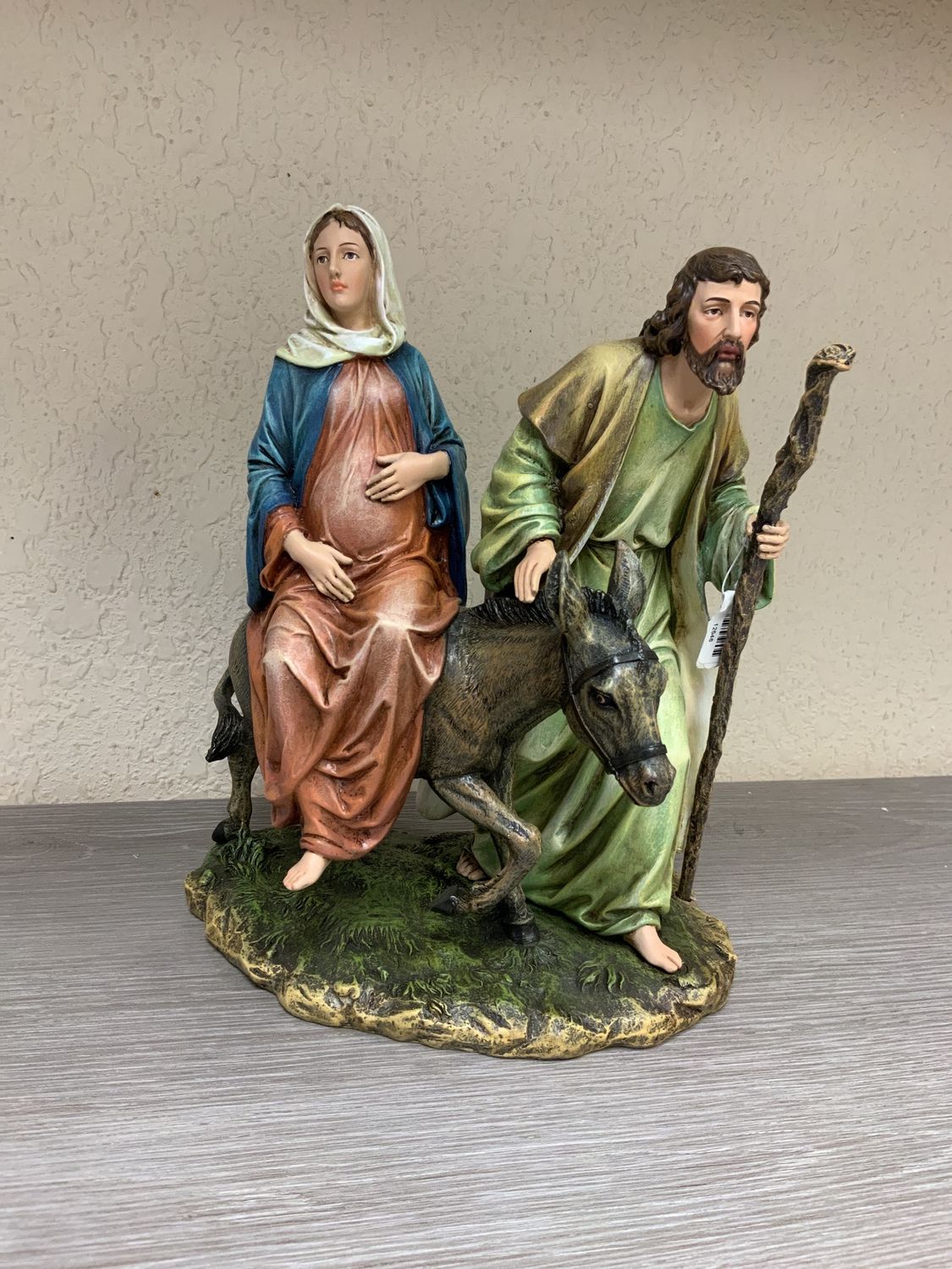 FIGURE, 10"H LA POSADA 10" LA POSAD