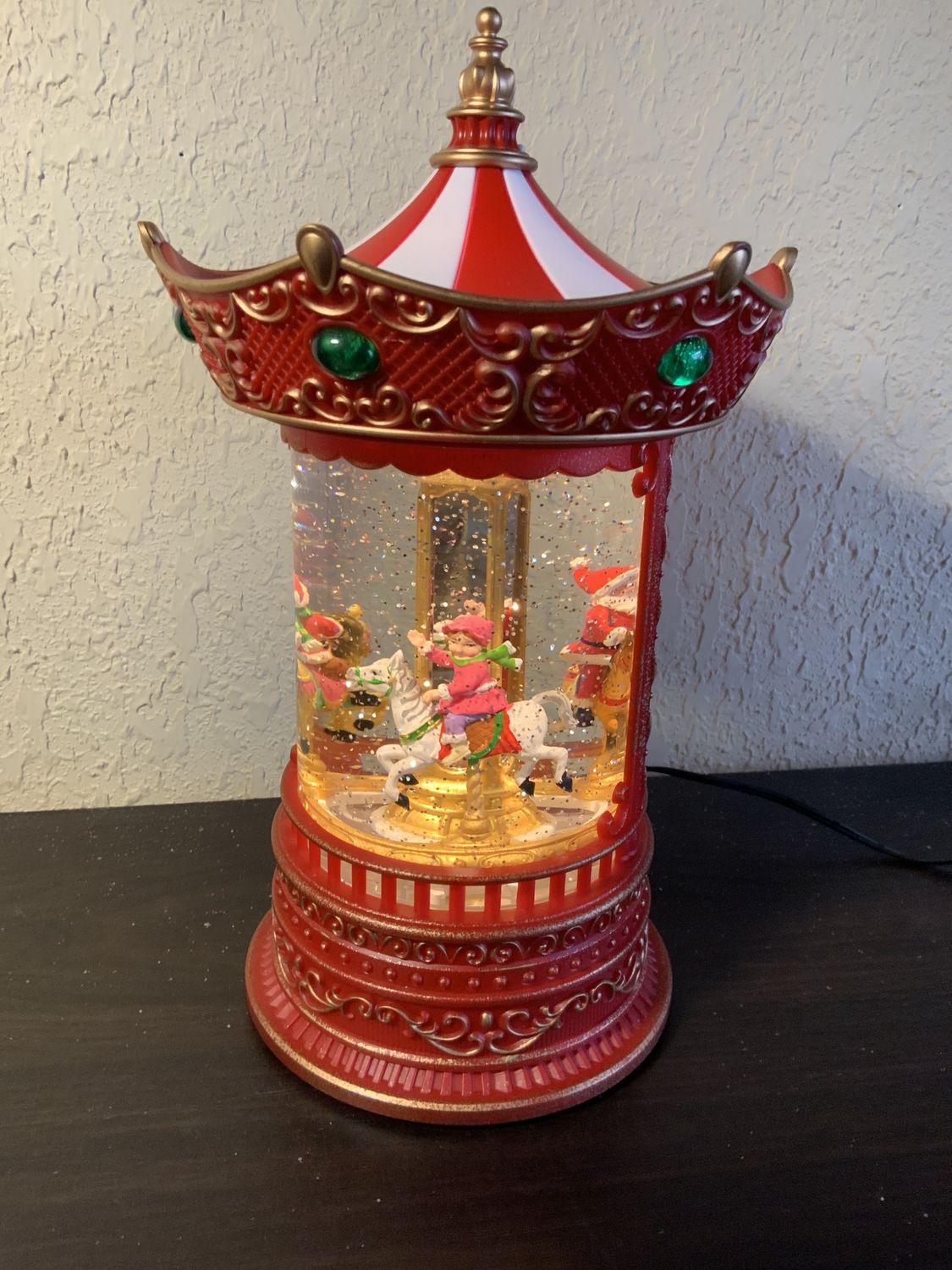 Snow Globe, Merry-go-Round 2 asst