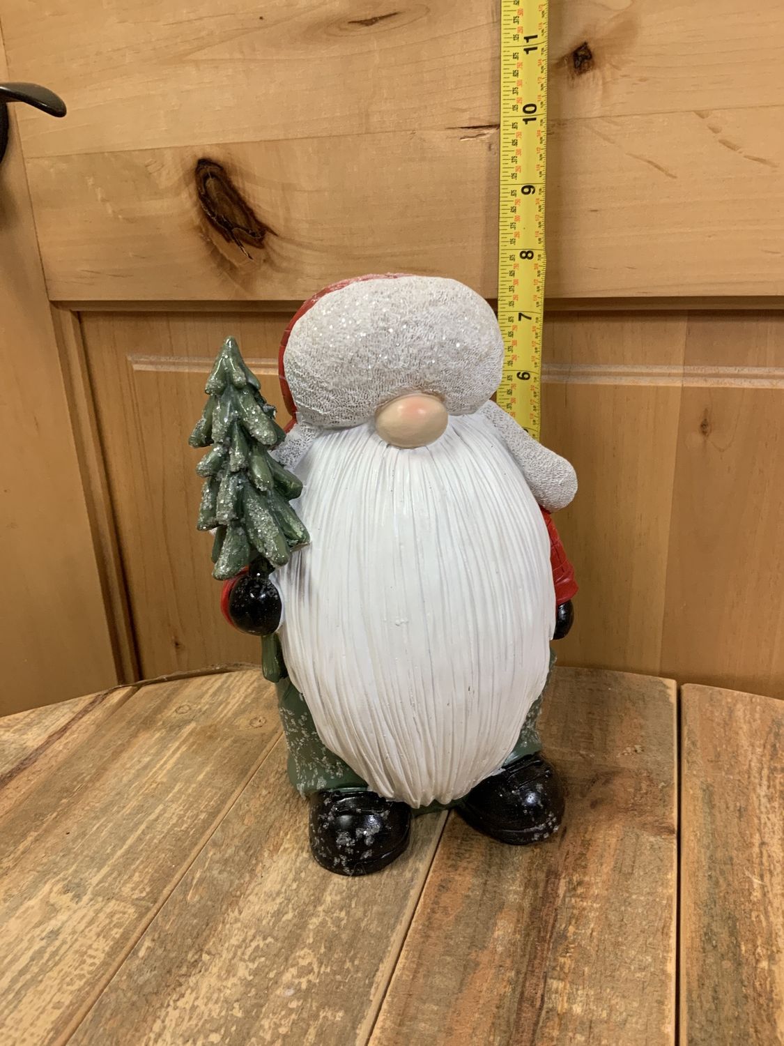 Gnome, Forest Santa w/Tree 8.5" resin