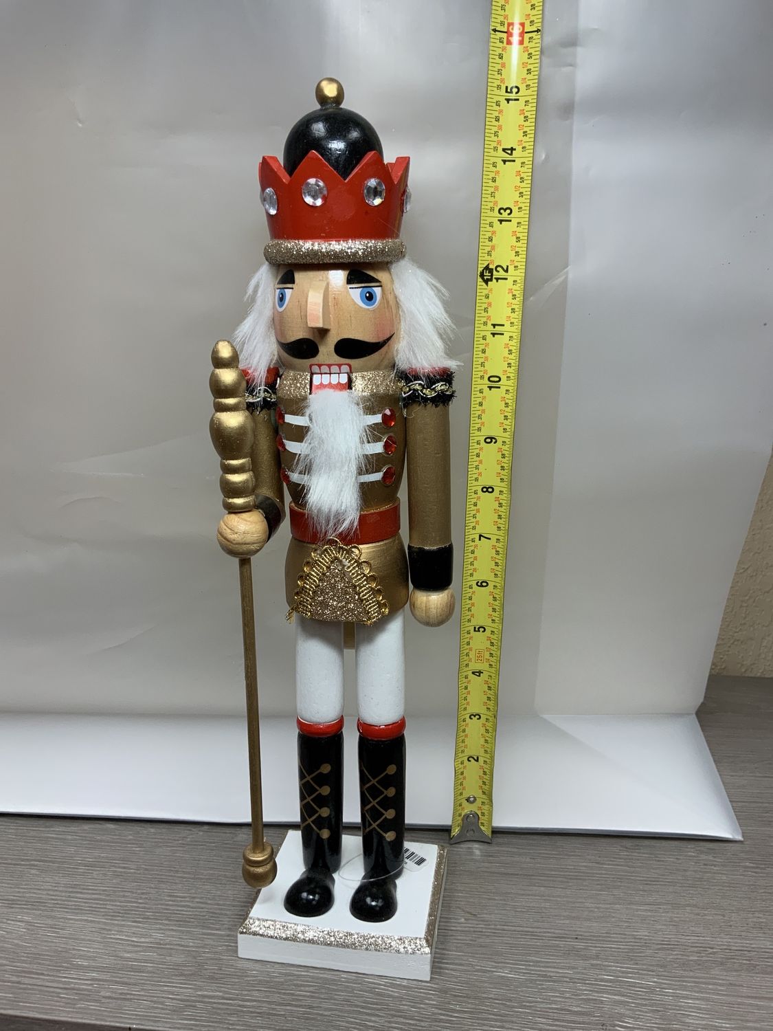 Nutcracker, Red/Gold 15" w/crown