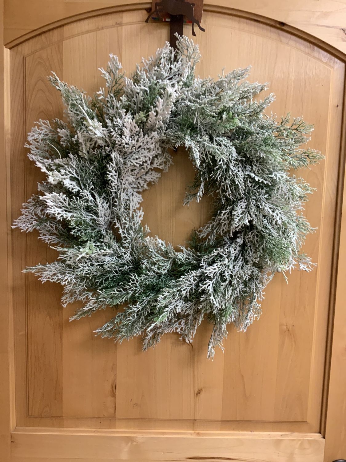 Wreath, Snowy Cedar 24"
