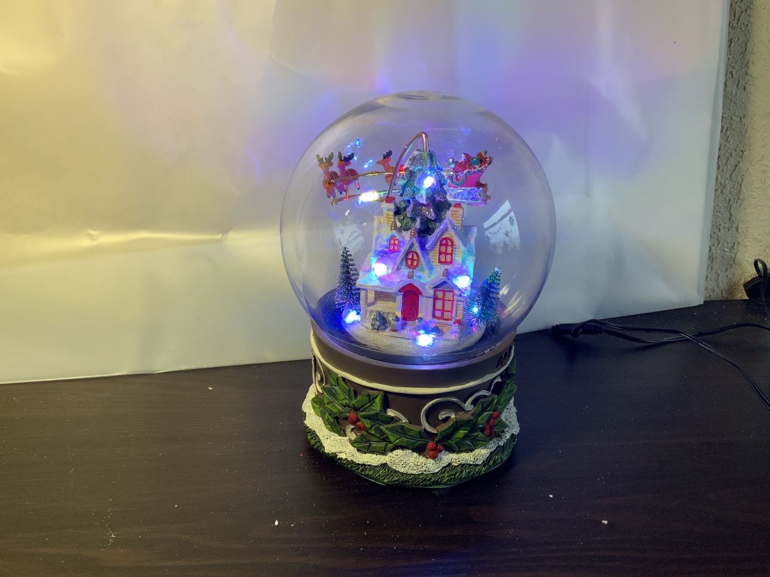 Musical Globe, 8" Lighted timer