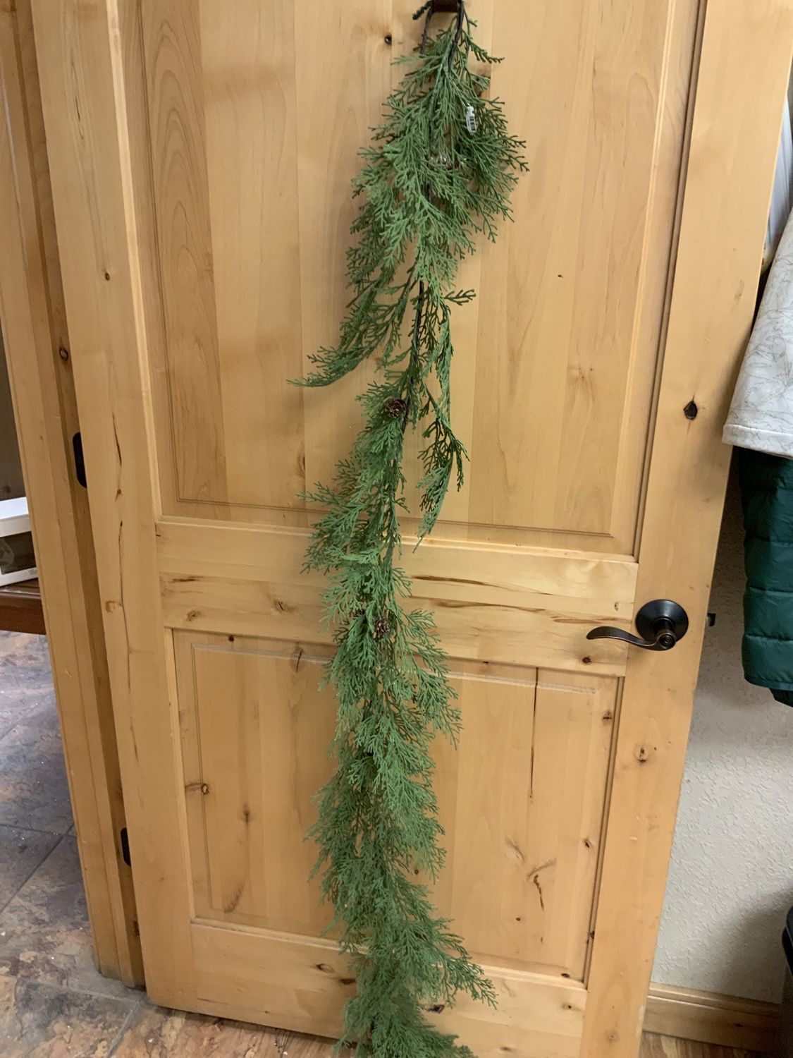 Garland, Cedar Pinecone 6'