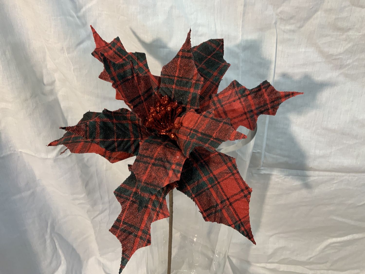 Poinsettia, 18" Plaid Red/Black