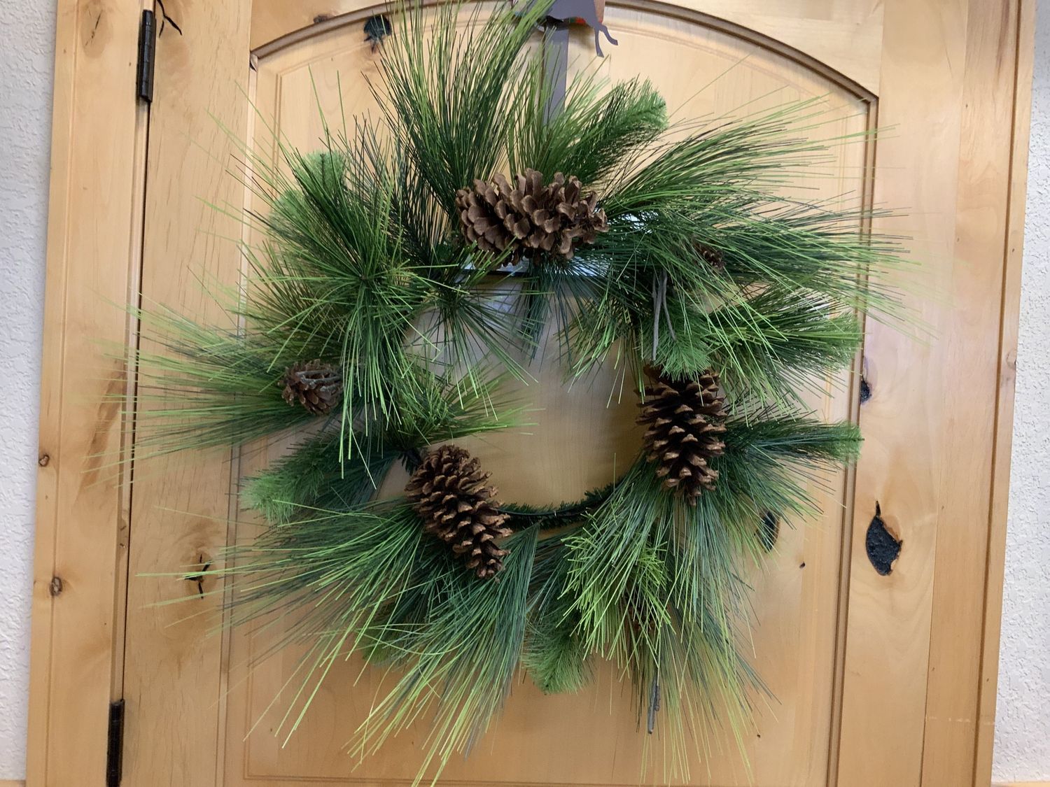 Wreath, Boulder Pine 24"