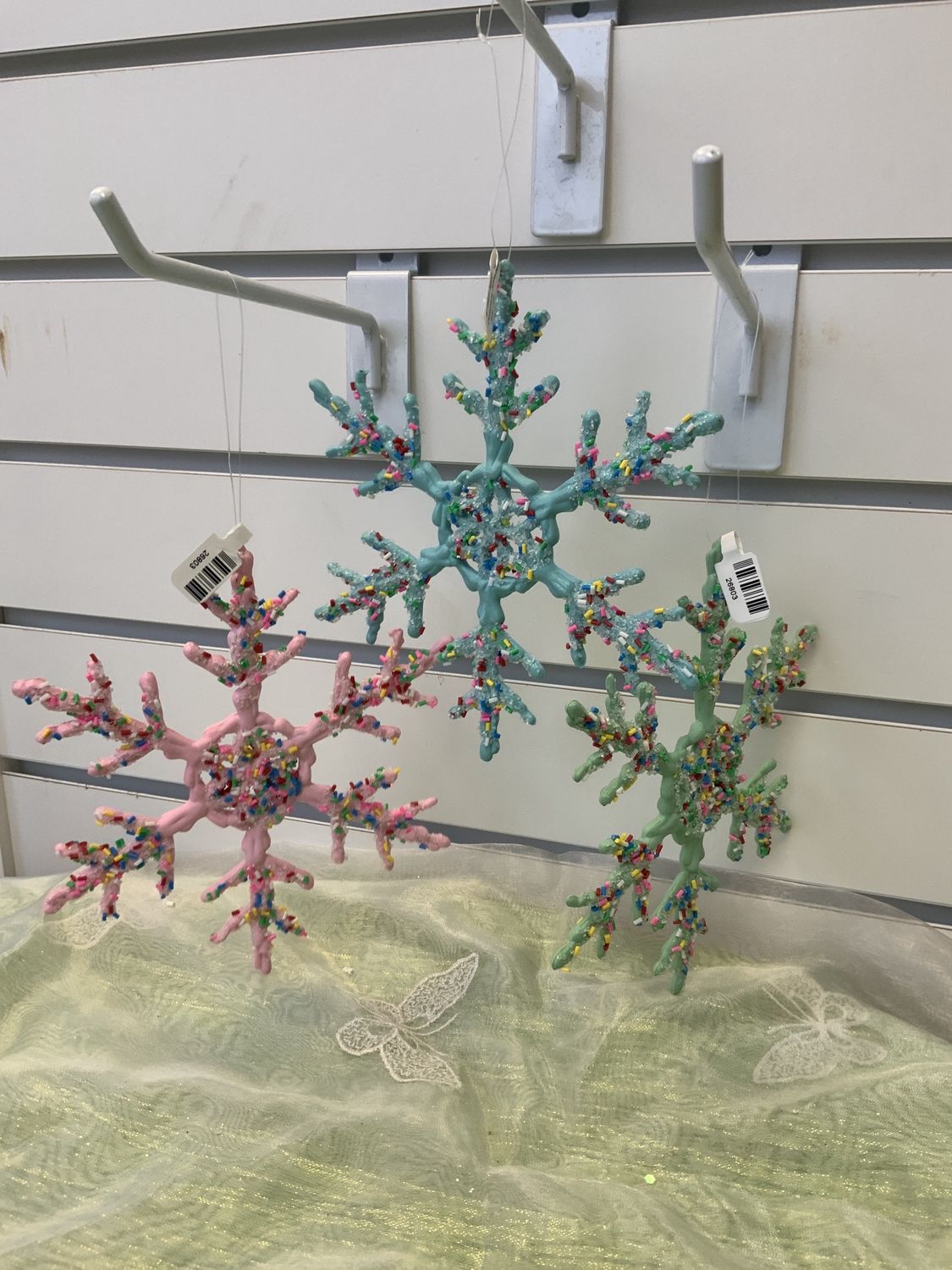 Ornament, Snowflake Sprinkles 6" GBP 3asst