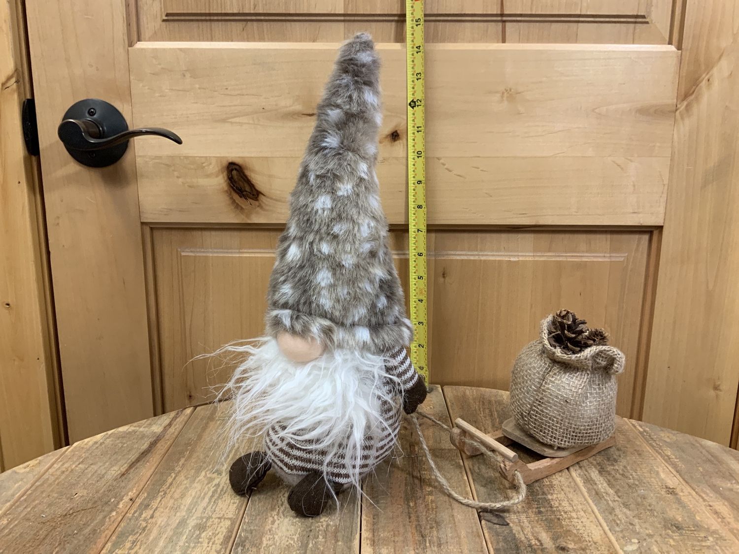 GNOME W/ SLEIGH 12""NATURAL