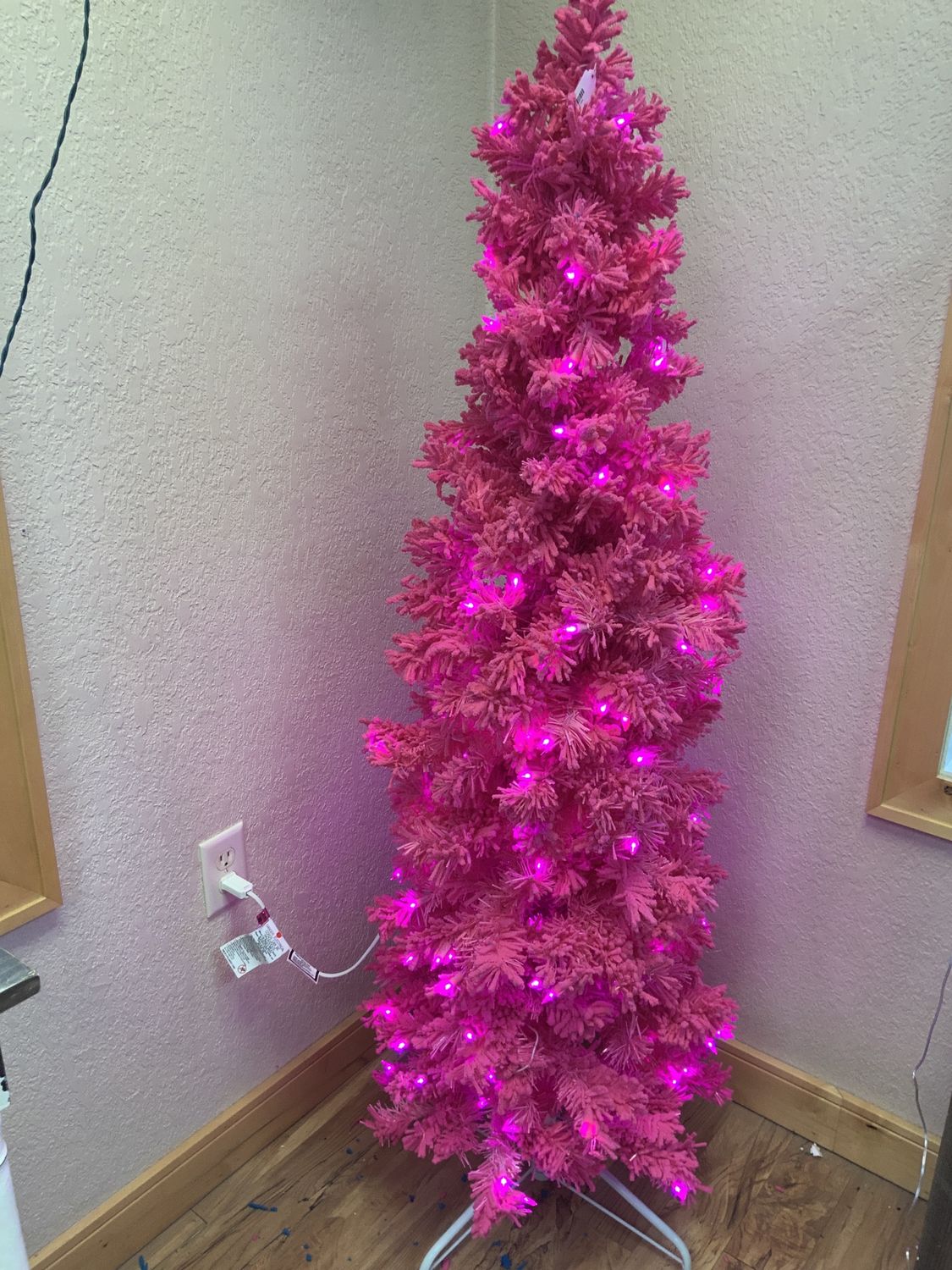 Tree, Pencil LED 150lt 5'flkd pink