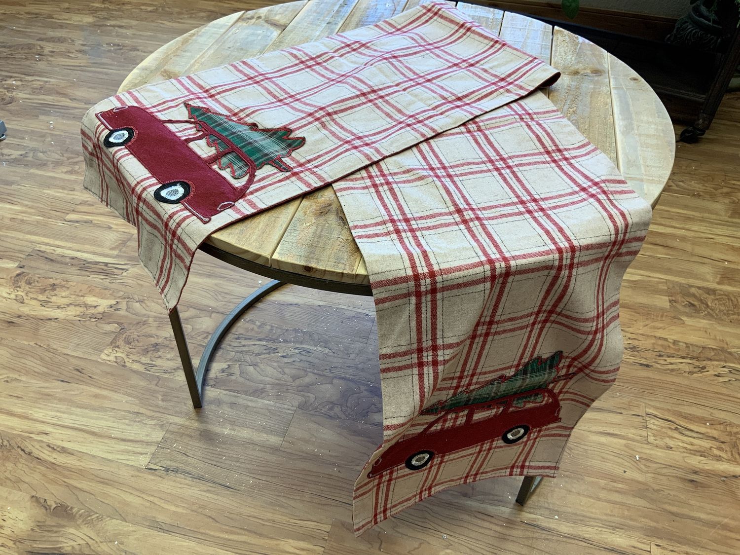 Table Runner, Hillman Car Plaid 72"
