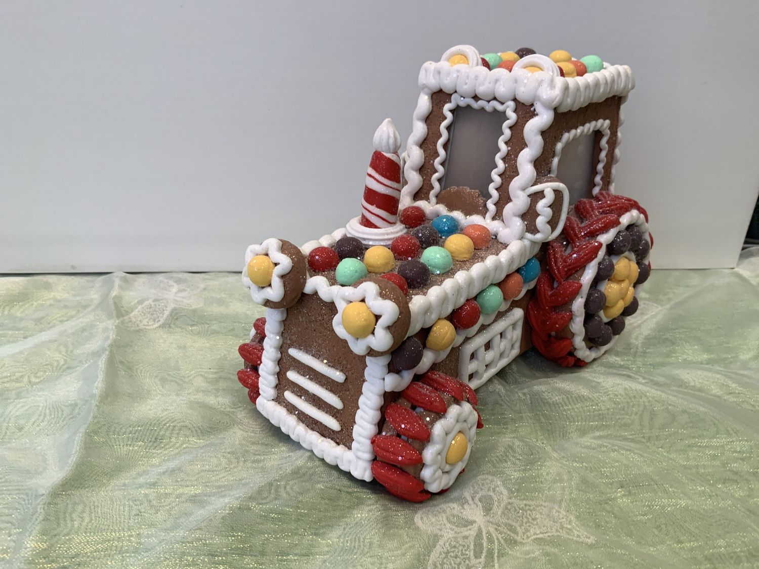 Gingerbread Tractor 6" gumball
