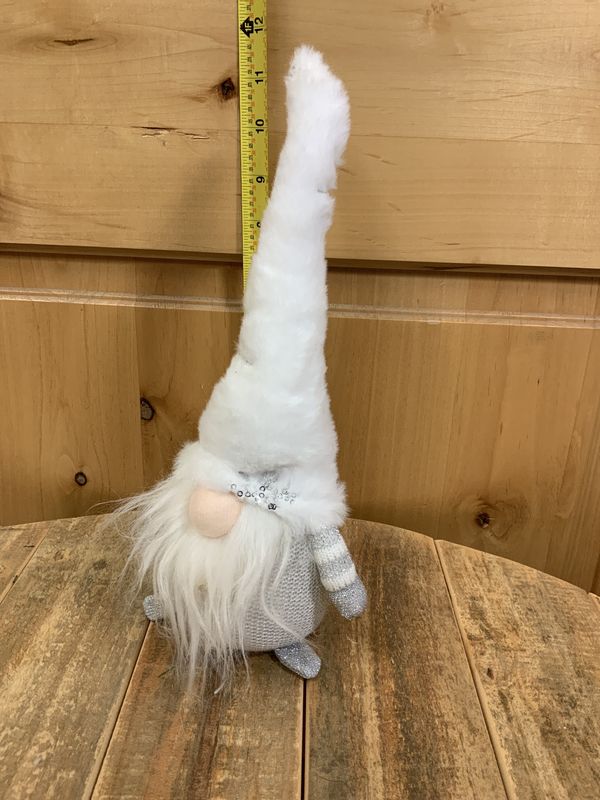 Gnome, Nabisco White &amp; Silver Sitting Small