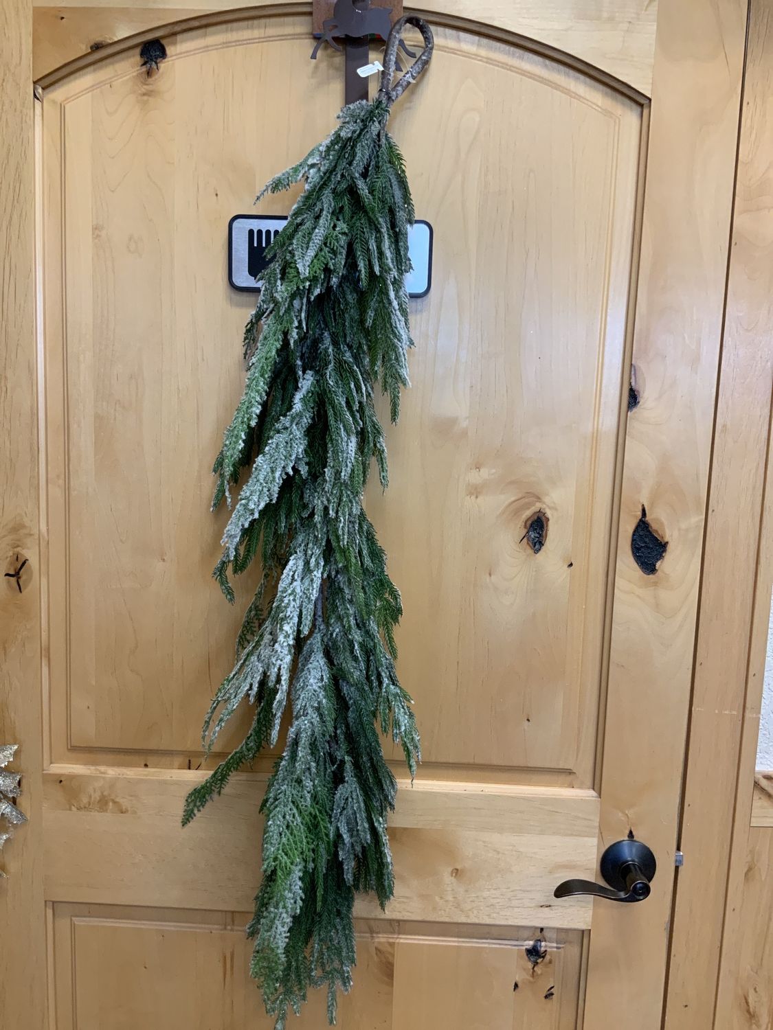 Garland, Norfolk Pine w/Snow 48" w/snow