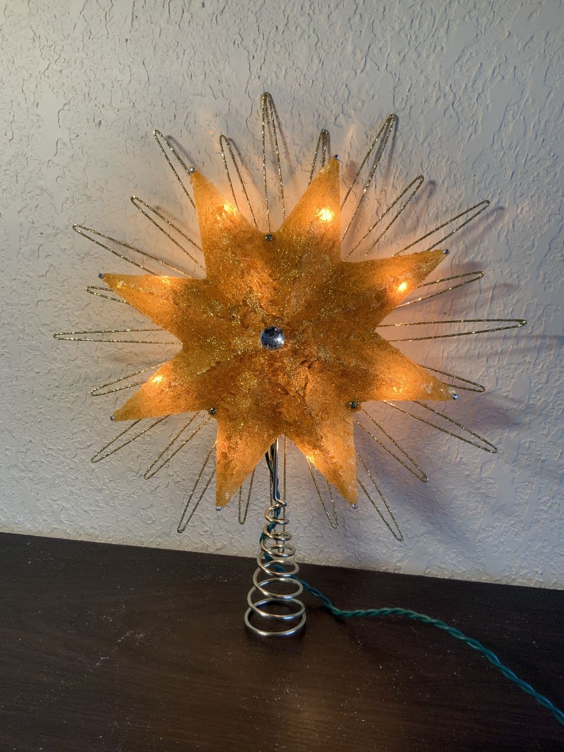 Tree Topper,Gold Capiz 12'' 8 Pt