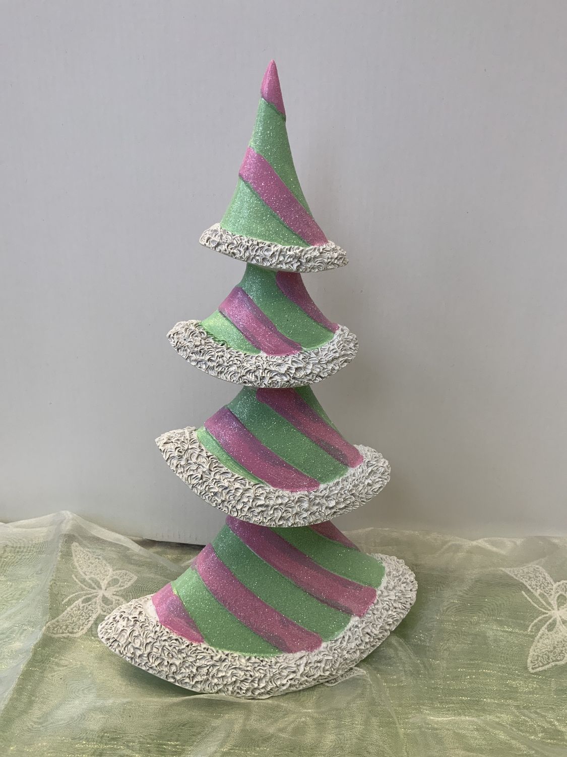 Tree, Peppermint Layer 11" resin