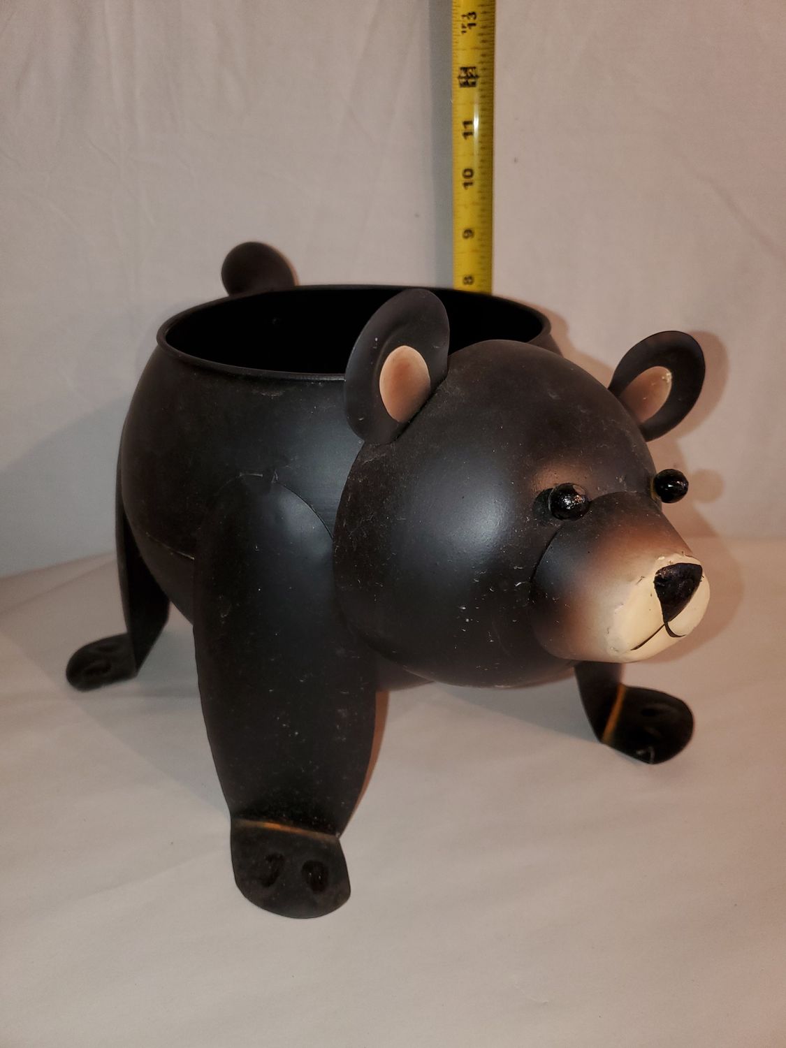 Plante, Black Bear 12" metal