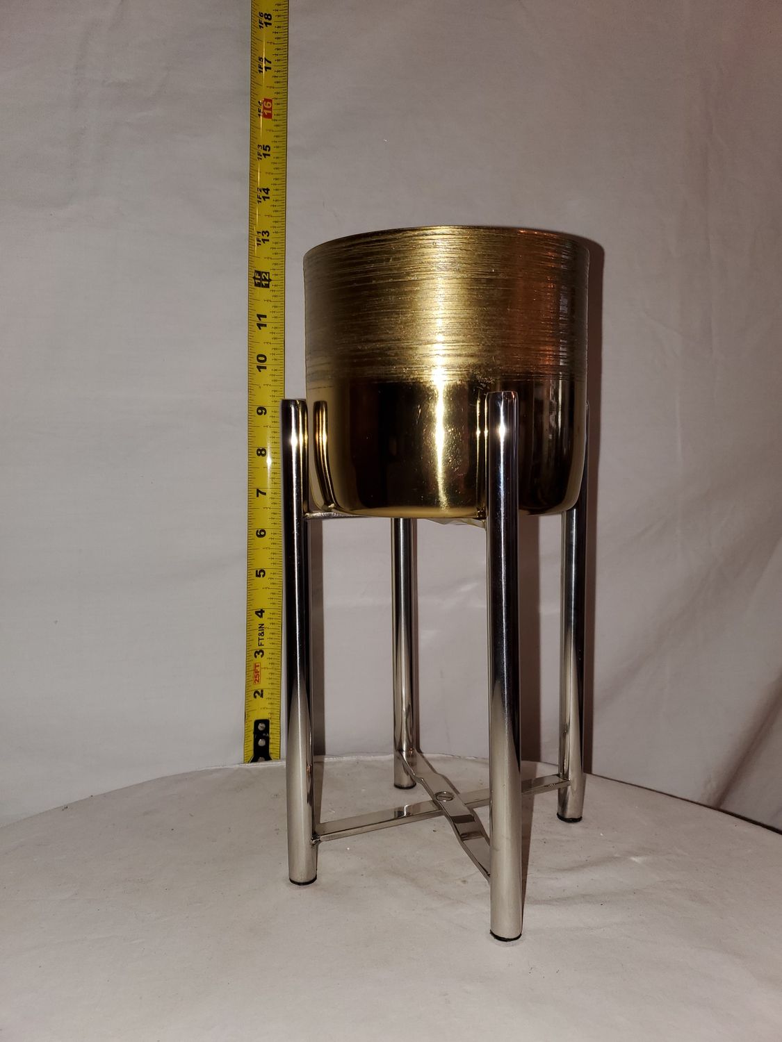 Bowl w/Stand Gold Stainless Stl stainless st