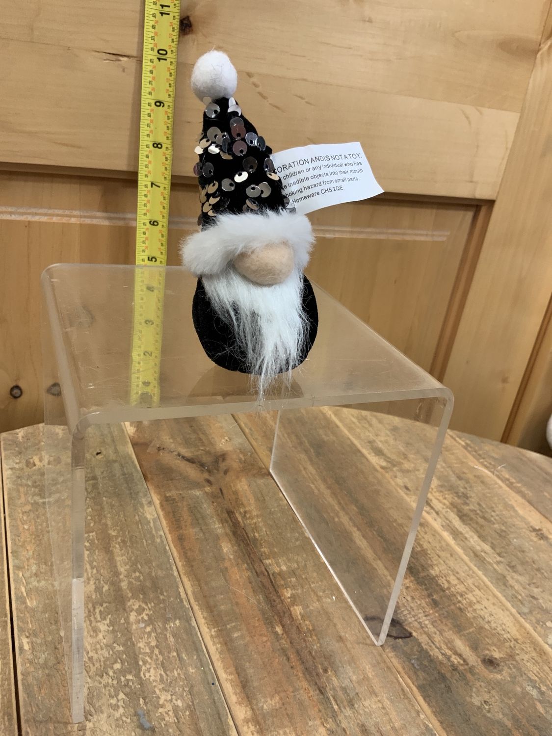 Gnome, Naxin the Gnome Round Bdy