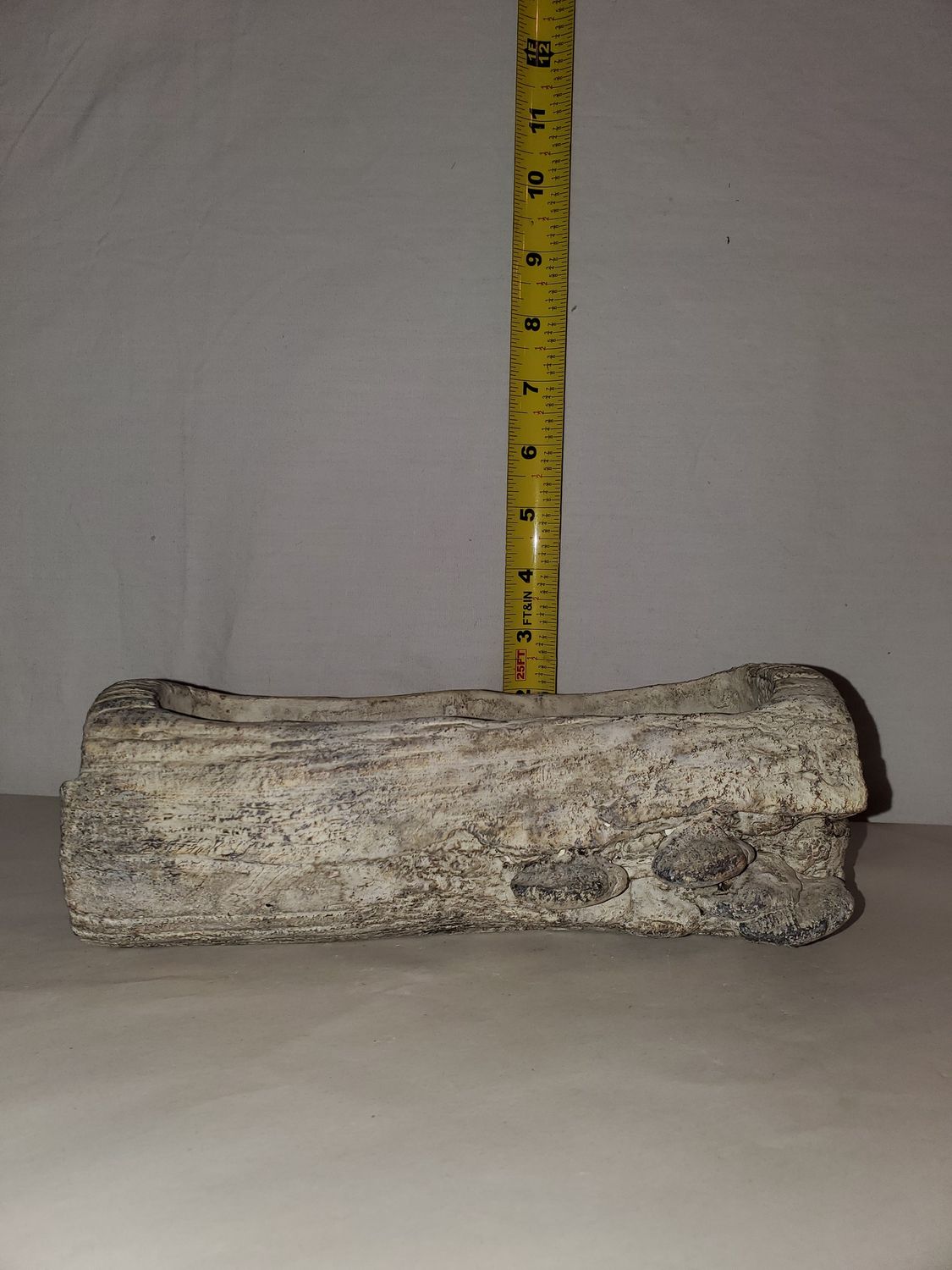 Planter, Cement Log 9"