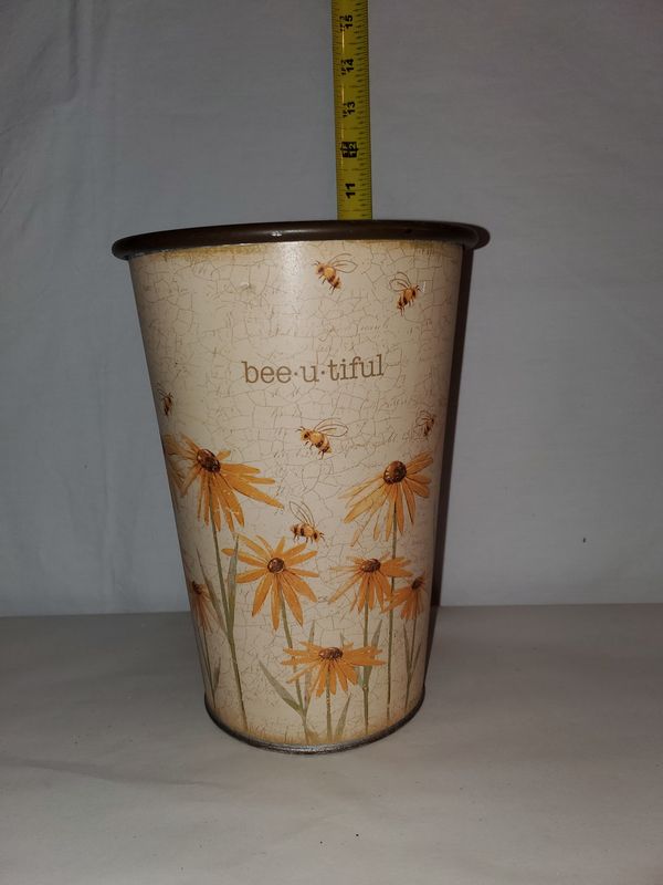 Bucket, Life Is Sweet metal